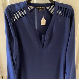 Double zero size medium navy blue blouse